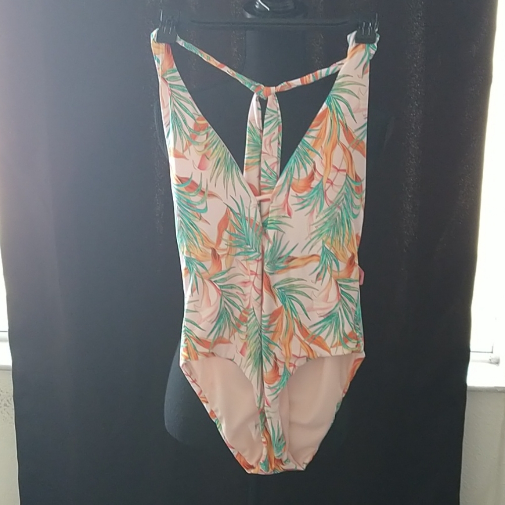 One piece Bikini